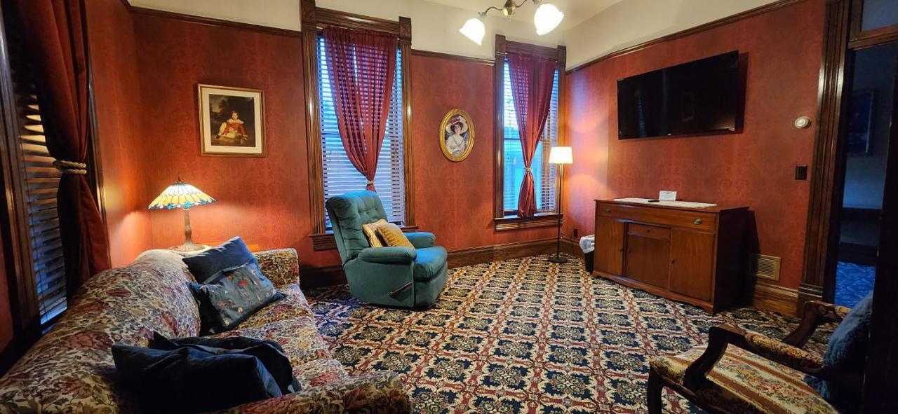 Stampmill Victorian Suites Lead Dış mekan fotoğraf